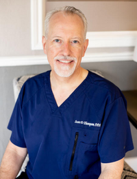 Dr. Scott Thompson, DDS